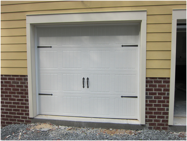 Which Type Of Garage Door Do You Need Buzz This Now