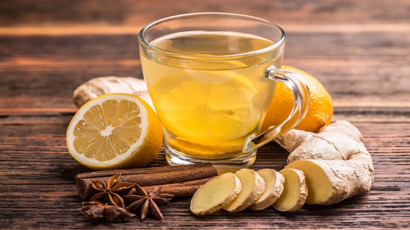 7 home remedies for a sore throat